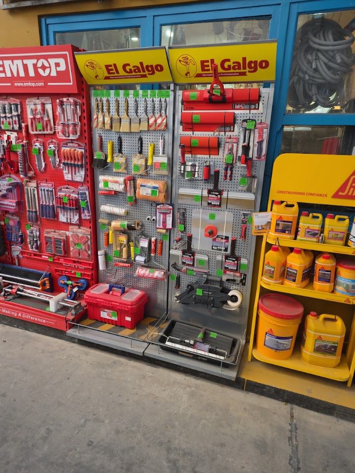 Ferretería · Materiales Echeverría, corralón en Belgrano
