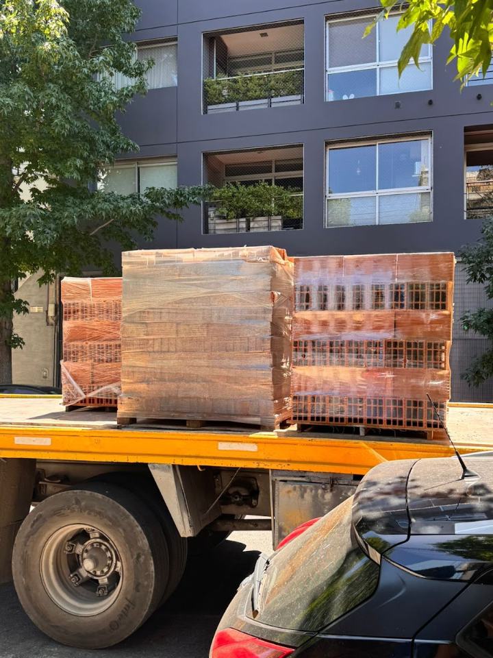 Ladrillos en pallet · Materiales Echeverría, corralón en Belgrano